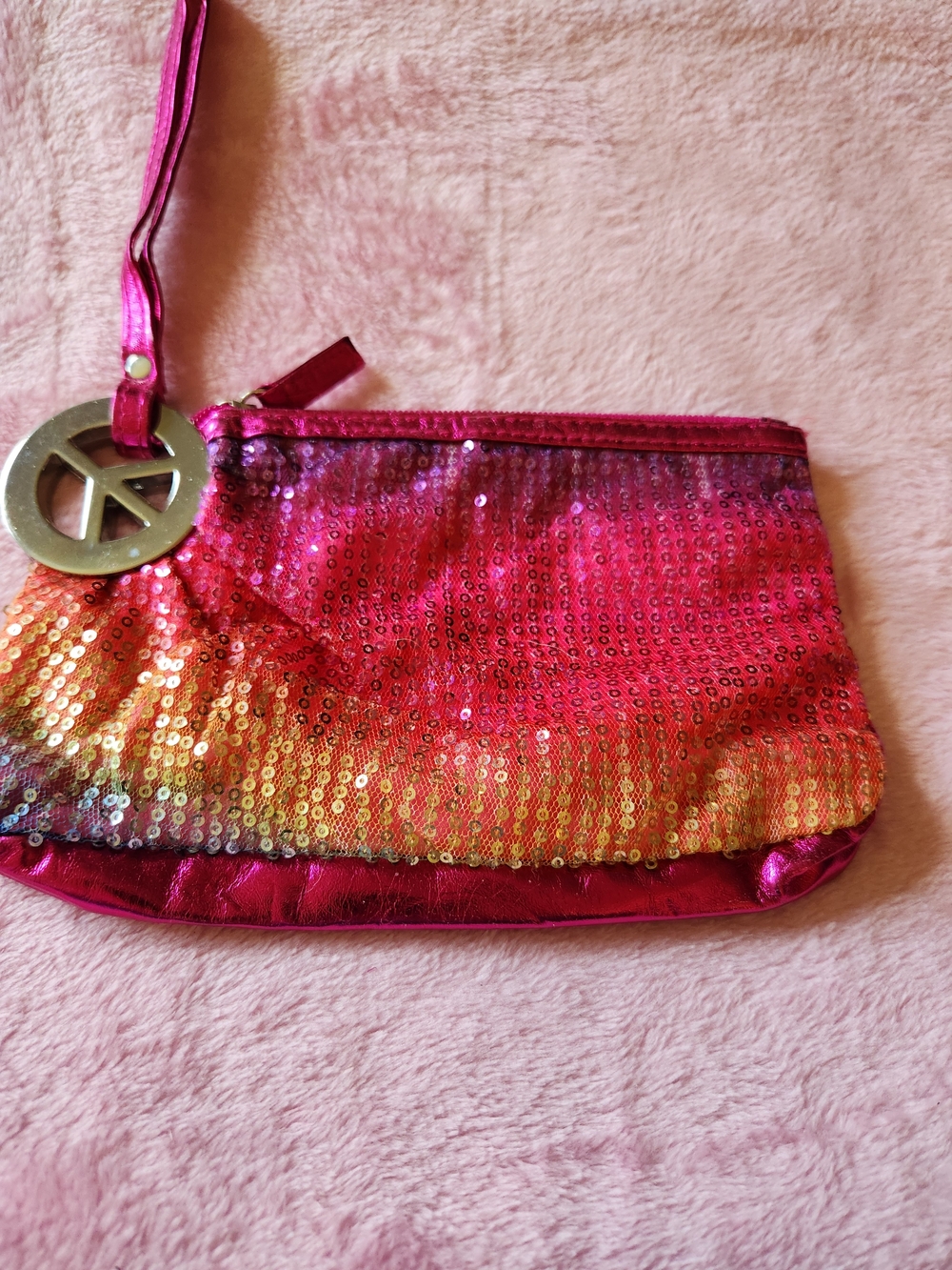Sequin Ombre Wristlet Clutch in Hot Pink and Gold